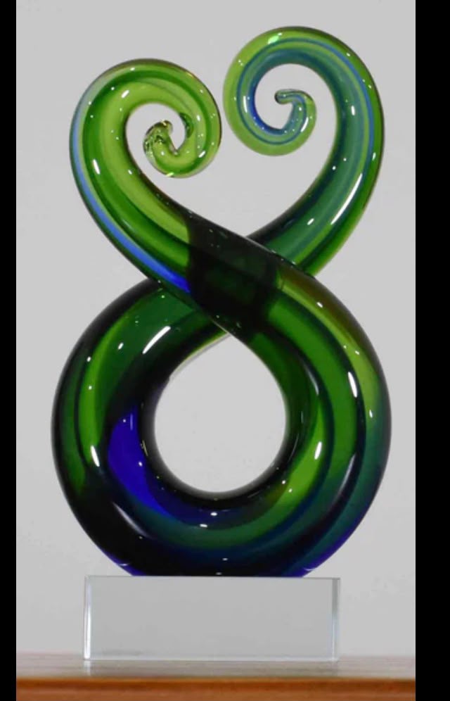 Kiwi Sculpture
